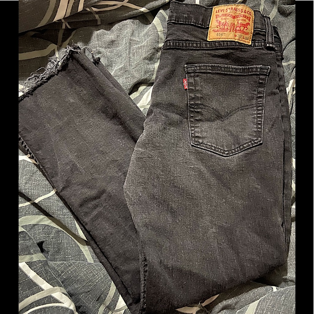 3/$22 vintage Levi’s 514 black jeans 32 men denim
